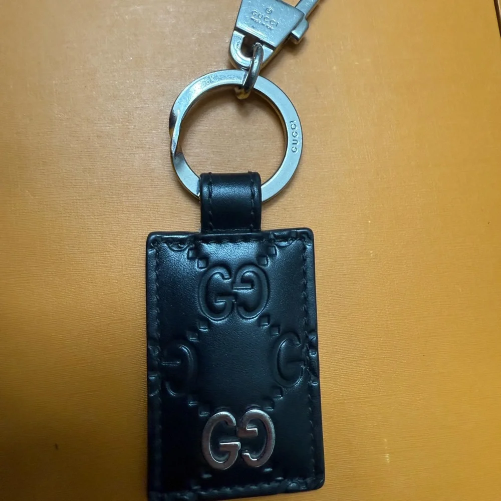 Brand new with box and dustbag Gucci Black Embossed Leather Key Holder keychain